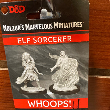 D&D miniature Elf Sorcerer Wave 11