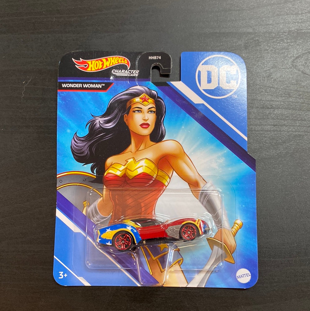 Hot Wheels CHARACTER CARS WONDER WOMAN