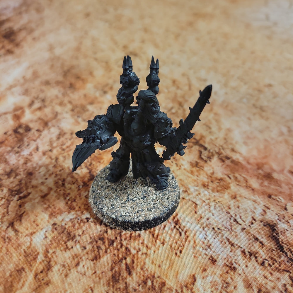 Chaos Space Marines - Abaddon the Despoiler Old Used #217