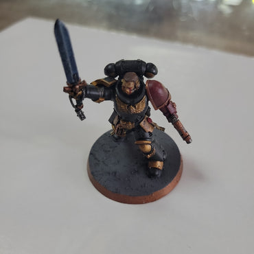 Space Marines - Primaris Lieutenant Used #570