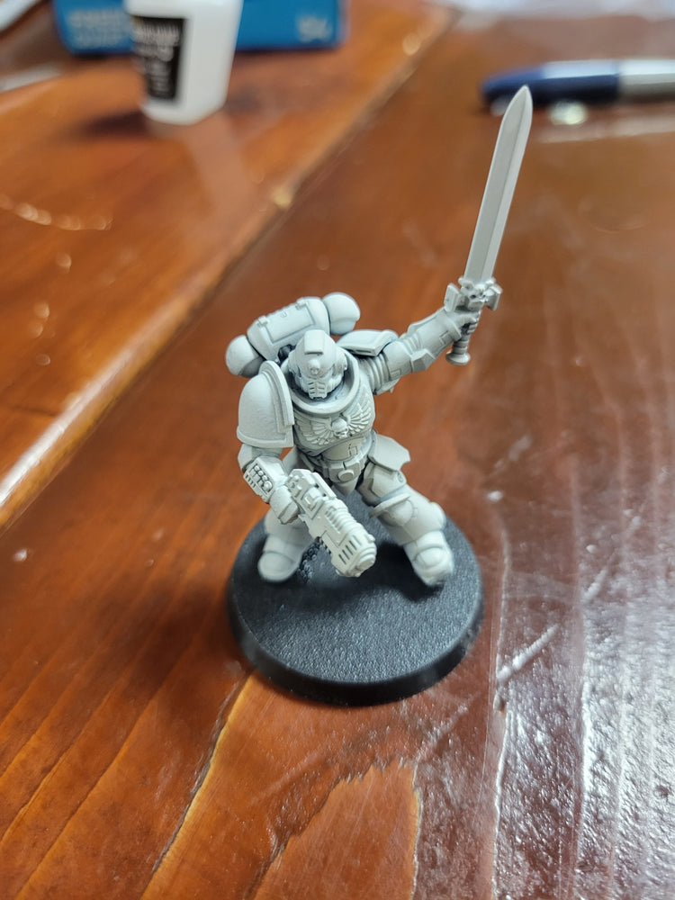 Space Marines Lieutenant Used #118