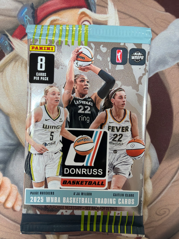 WNBA Panini Donruss Basketball Pack