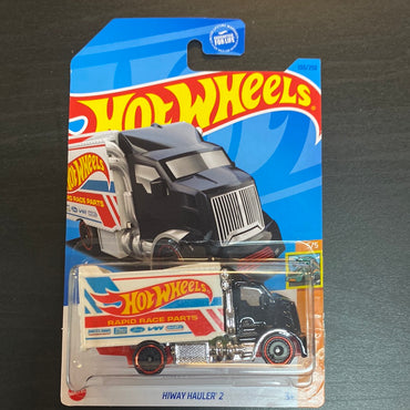 Hot Wheel HW HAULERS Hiway Hauler 2