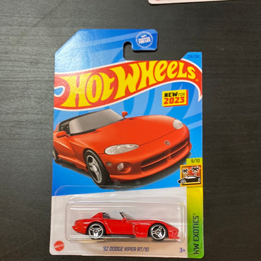 Hot Wheels - HW EXOTICS ‘92 DODGE VIPER RT/10