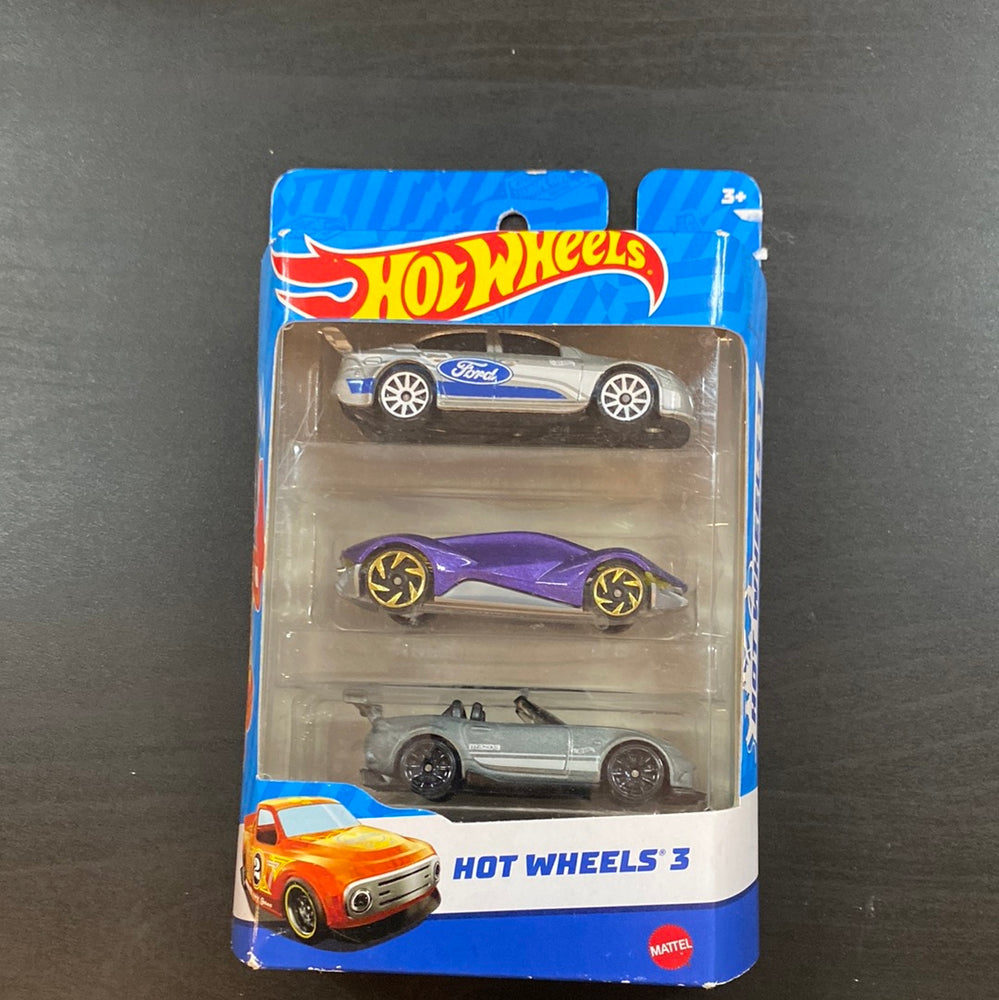 Hot Wheels 3