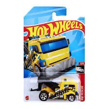 Hot Wheels HW Rescue Heavy Hitcher 9/10