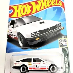 Hot Wheels RETRO RACERS ALFA ROMEO GTV6 3.0