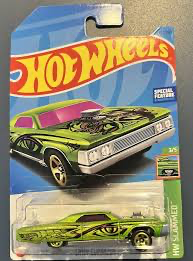 Hot Wheels HW SLAMMED LAYIN’ Lowrider