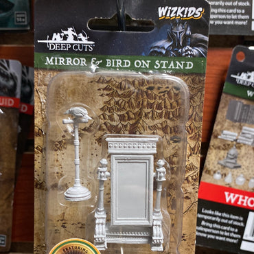 Pathfinder Miniatures Mirror and bird on stand