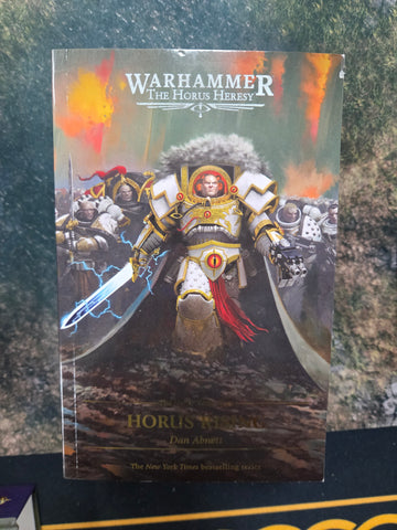 Black Library - Horus Rising (PB)