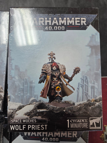 Space Wolves - Wolf Priest