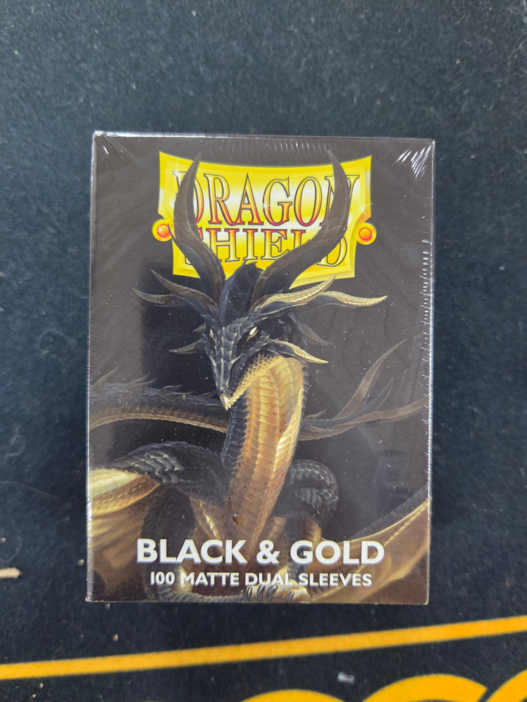 Dragon Shield - Black & Gold Dual Sleeves