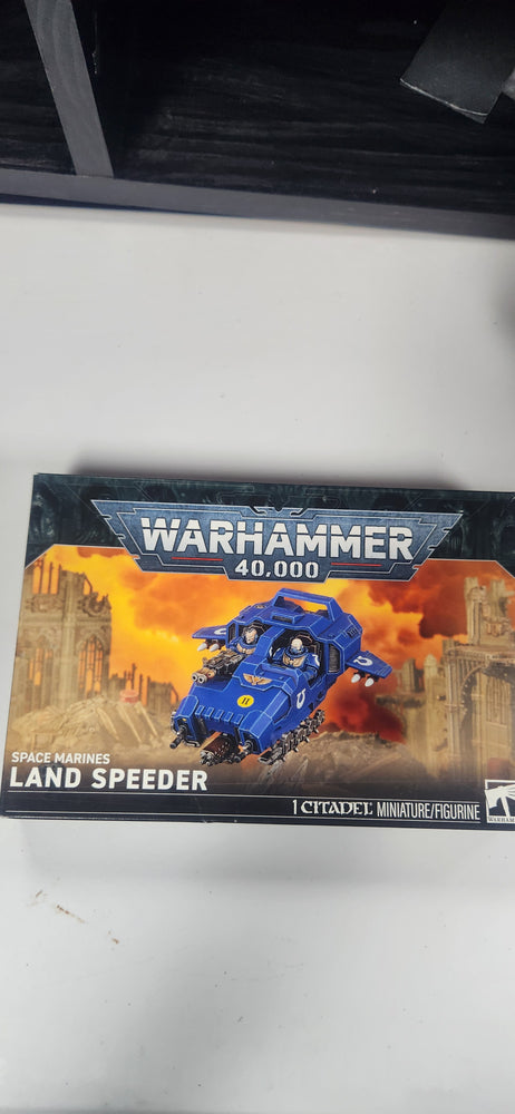 Space Marines - Land Speeder