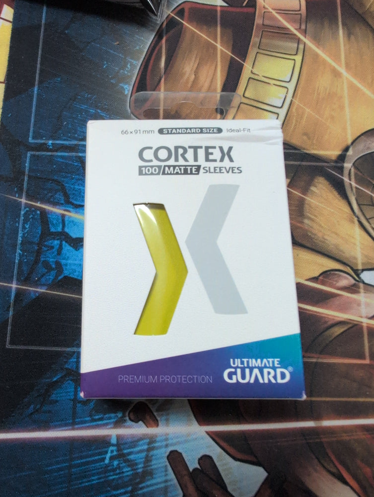 Ultimate Guard - Cortex 100 Matte Sleeves - Yellow