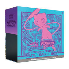 Pokémon Fusion Strike  Elite Trainer Box - Poke Center Exclusive
